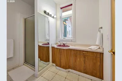 17489 Hwy 22 Hwy Dallas Or, Dallas, OR 97338 - Photo 19