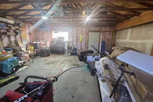 239 W K St, Springfield, OR 97477 - Photo 33
