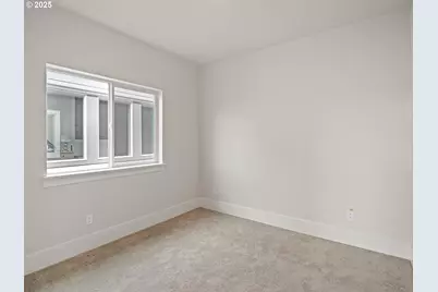 18045 SW Monashee Ln, Beaverton, OR 97007 - Photo 31