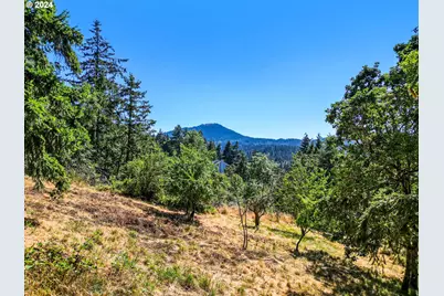 E 38th Ave, Eugene, OR 97405 - Photo 17