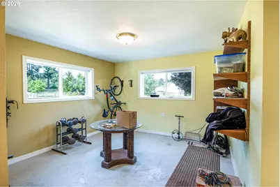 8275 Thurston Rd, Springfield, OR 97478 - Photo 23