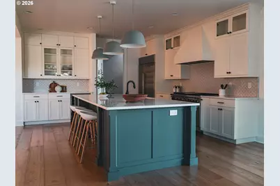 945 Roberts Dr, Hood River, OR 97031 - Photo 11