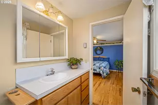 6111 Thurston Rd, Springfield, OR 97478 - Photo 25