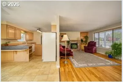 6111 Thurston Rd, Springfield, OR 97478 - Photo 9