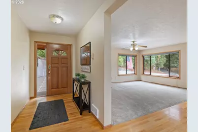 7025 NW Quailwood Dr, Albany, OR 97321 - Photo 5