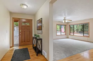 7025 NW Quailwood Dr, Albany, OR 97321 - Photo 5