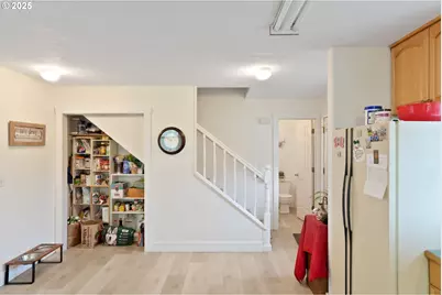 704 Cliff Ct, Silverton, OR 97381 - Photo 9