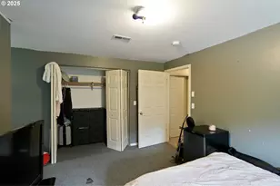 704 Cliff Ct, Silverton, OR 97381 - Photo 23