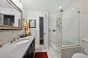 211 S 3rd St, Cottage Grove, OR 97424 - Photo 23