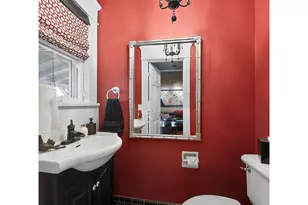 211 S 3rd St, Cottage Grove, OR 97424 - Photo 11