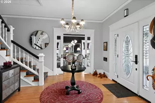 211 S 3rd St, Cottage Grove, OR 97424 - Photo 5