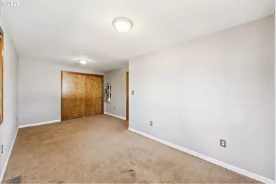 6642 N Delaware Ave, Portland, OR 97217 - Photo 39