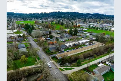 1612 Polk St, Eugene, OR 97402 - Photo 3