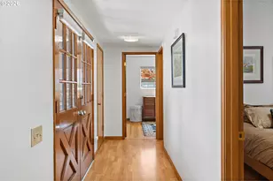 15685 SW Queen Victoria Pl, Portland, OR 97224 - Photo 13