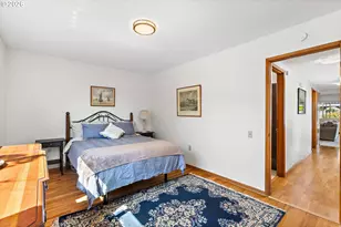 15685 SW Queen Victoria Pl, Portland, OR 97224 - Photo 17