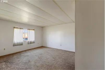 871 SE Meadowood Dr, Winston, OR 97496 - Photo 31