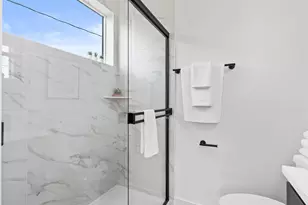 4950 SE Caruthers St, Portland, OR 97215 - Photo 17