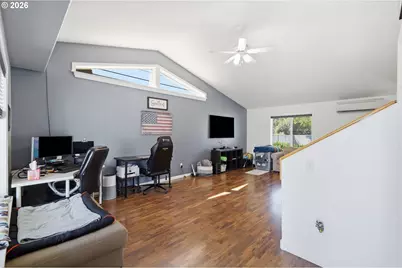 1924 W 10th Ave, Junction City, OR 97448 - Photo 19
