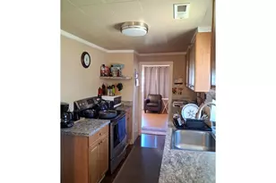 1055 Columbia Ave, Gladstone, OR 97027 - Photo 11