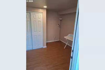1055 Columbia Ave, Gladstone, OR 97027 - Photo 3