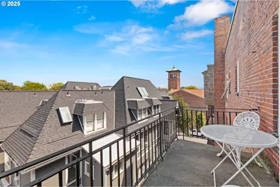 1811 NW Couch St #508, Portland, OR 97209 - Photo 5