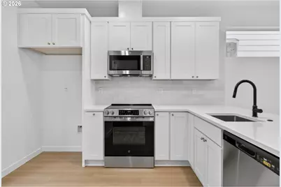 4055 SW McKinley St #39, Gresham, OR 97080 - Photo 5