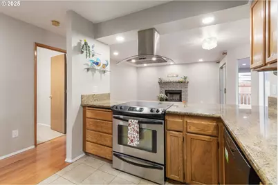 2132 Assumption St, Eugene, OR 97402 - Photo 13