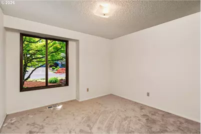 1657 NW 13th St, Gresham, OR 97030 - Photo 21