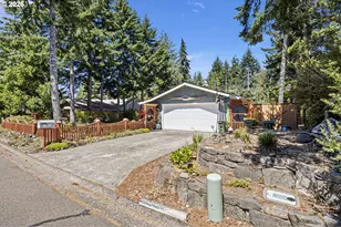 2333 24th St, Florence, OR 97439 - Photo 5