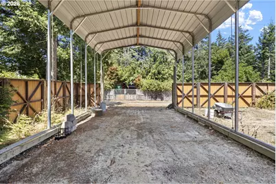 2333 24th St, Florence, OR 97439 - Photo 43