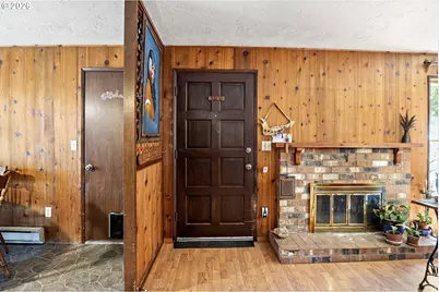 2333 24th St, Florence, OR 97439 - Photo 13
