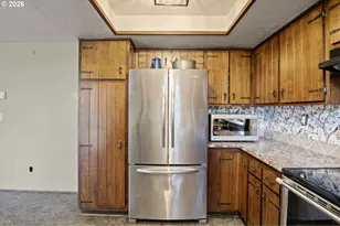 2333 24th St, Florence, OR 97439 - Photo 21