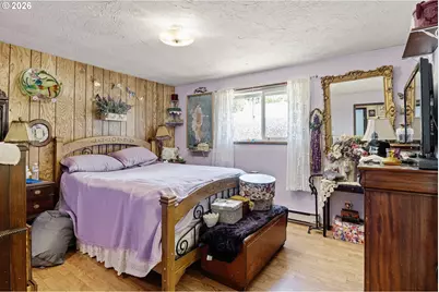 2333 24th St, Florence, OR 97439 - Photo 23