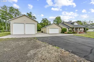 16 Monroe Dr, Cathlamet, WA 98612 - Photo 7