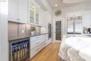 3540 Riverknoll Way, West Linn, OR 97068 - Photo 11