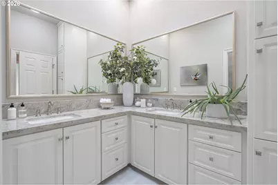 3540 Riverknoll Way, West Linn, OR 97068 - Photo 23