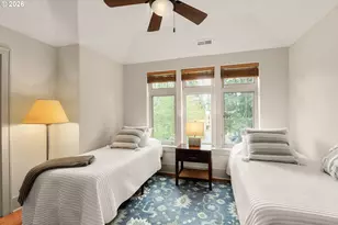 5077 W Sunset Dr, Lake Oswego, OR 97035 - Photo 33