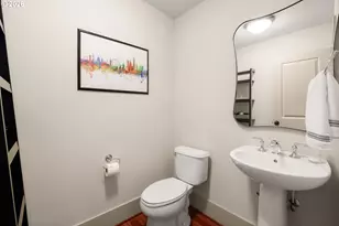 5077 W Sunset Dr, Lake Oswego, OR 97035 - Photo 23