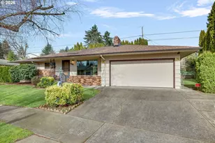 11425 SE Ash Ct, Portland, OR 97216 - Photo 3