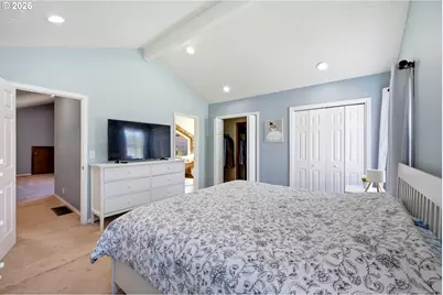 15598 NW Overton Dr, Beaverton, OR 97006 - Photo 13