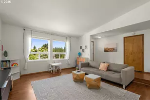 10366 SW Porter St, Portland, OR 97225 - Photo 9