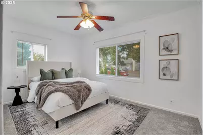 2809 E 28th St, Vancouver, WA 98661 - Photo 9