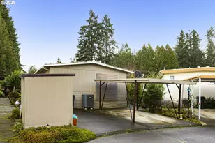 11526 SW Royal Villa Dr, Portland, OR 97224 - Photo 5