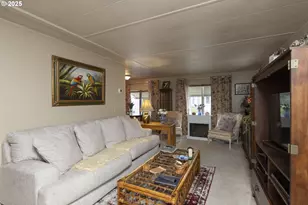 11526 SW Royal Villa Dr, Portland, OR 97224 - Photo 11