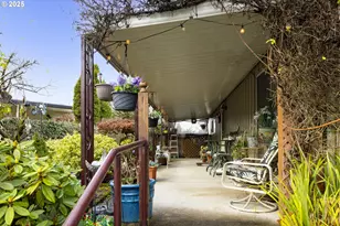 11526 SW Royal Villa Dr, Portland, OR 97224 - Photo 29