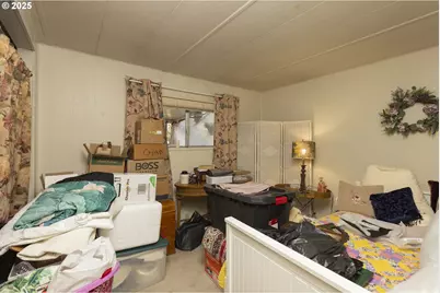 11526 SW Royal Villa Dr, Portland, OR 97224 - Photo 25