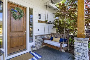 10606 NW 36th Ave, Vancouver, WA 98685 - Photo 3