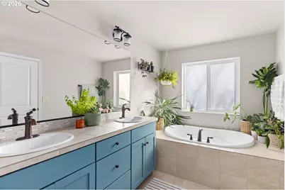 13882 SE Taralon Dr, Happy Valley, OR 97015 - Photo 21