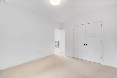 10682 SW Berkshire St, Portland, OR 97225 - Photo 21