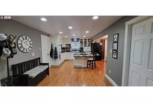 113 SE 3rd Ave, Milton-Freewater, OR 97862 - Photo 5